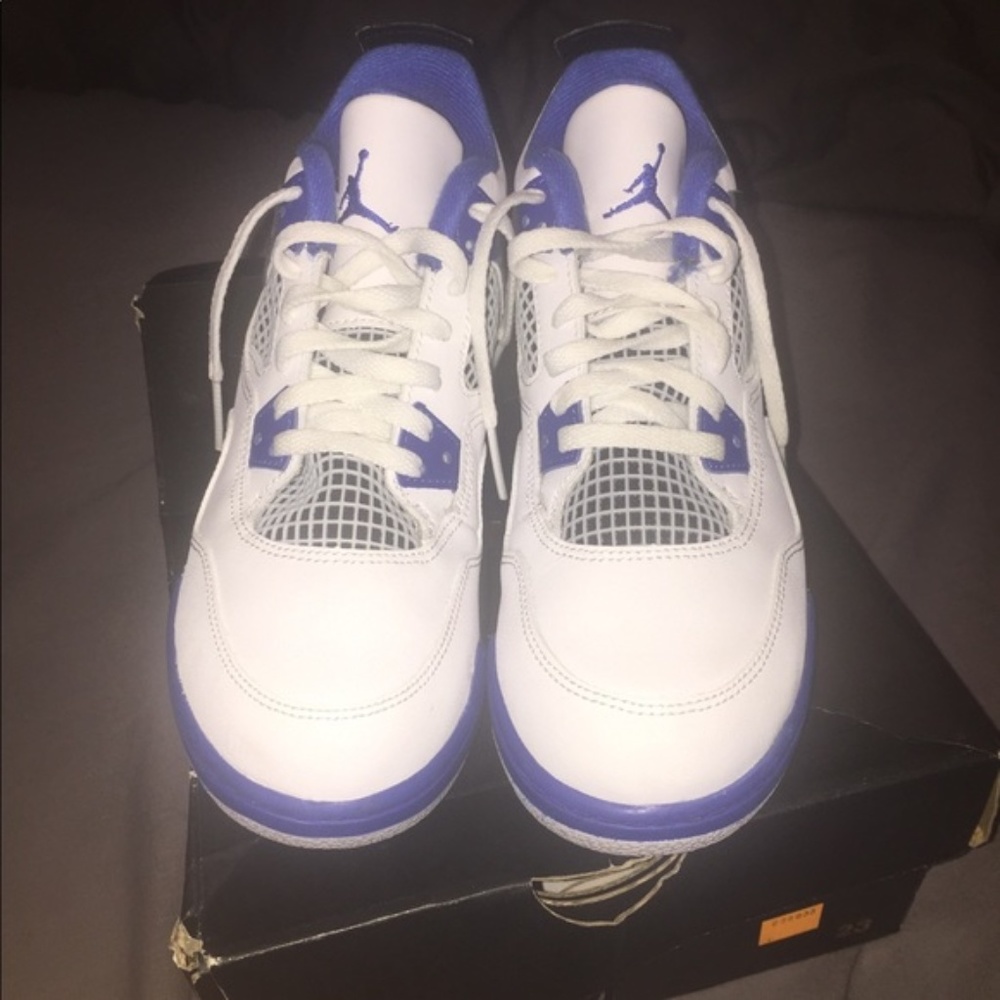 *SOLD* Jordan 4 retro BP